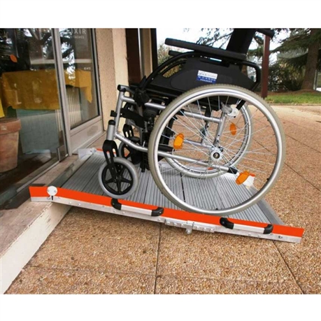 Rampe d'accès fauteuil roulant - Plaques de franchissement